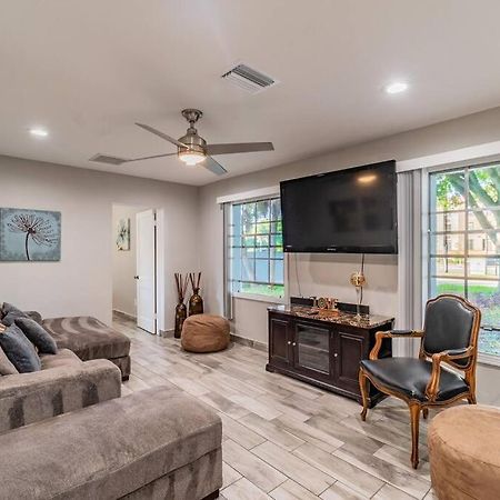 Town 'N' Country Cozy Corner, Your Florida Fun Hub Villa Tampa Exteriör bild